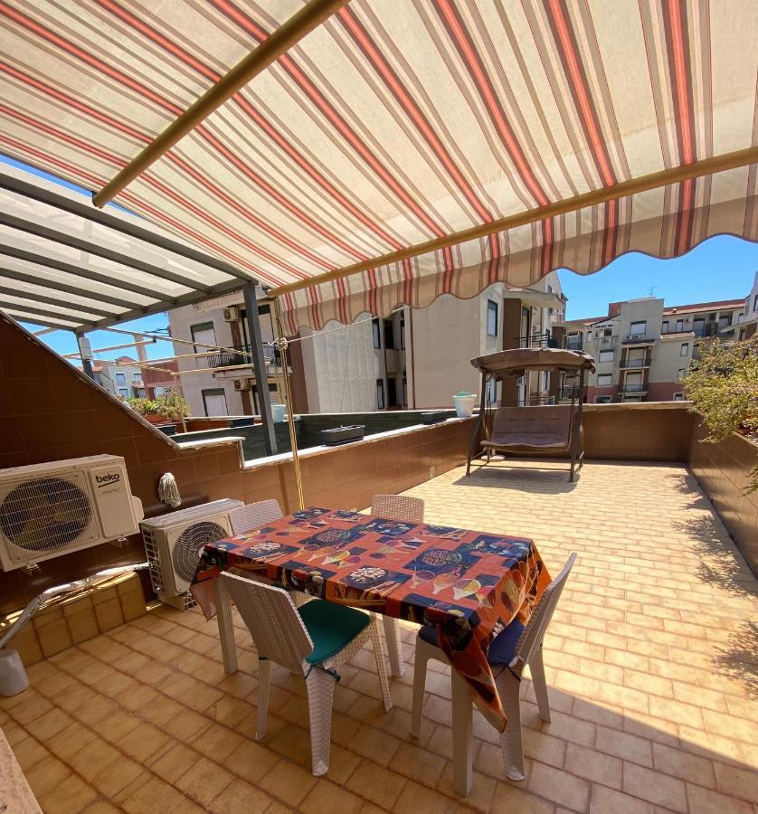 Naxos Beach Apartment Giardini Naxos Bagian luar foto